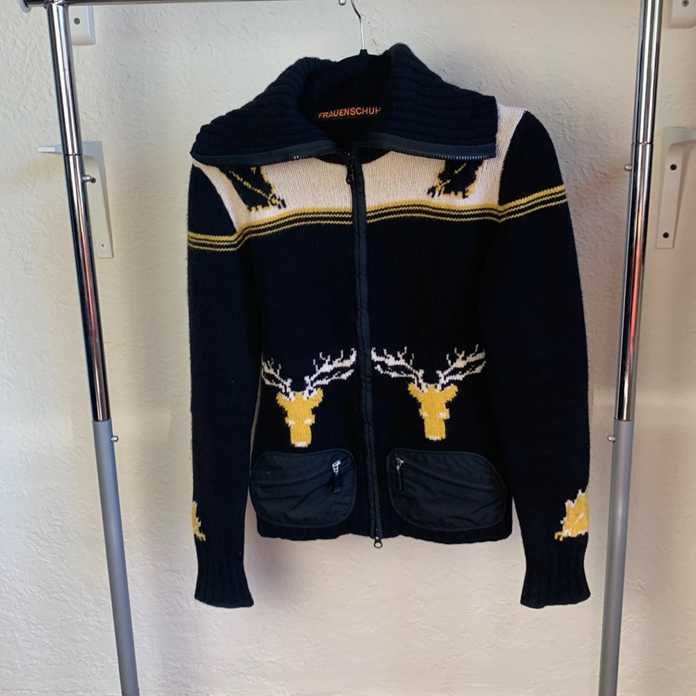 Frauenschuh zip up sweater